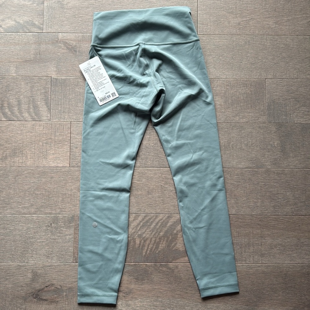 NWT lululemon Wunder Train High-Rise